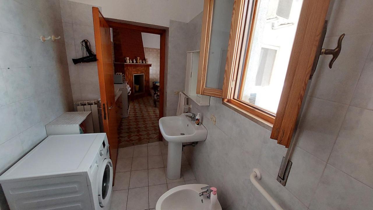 Jonia Appartamento Vacanze Vicino Al Mare Con Giardino プルサーノ エクステリア 写真